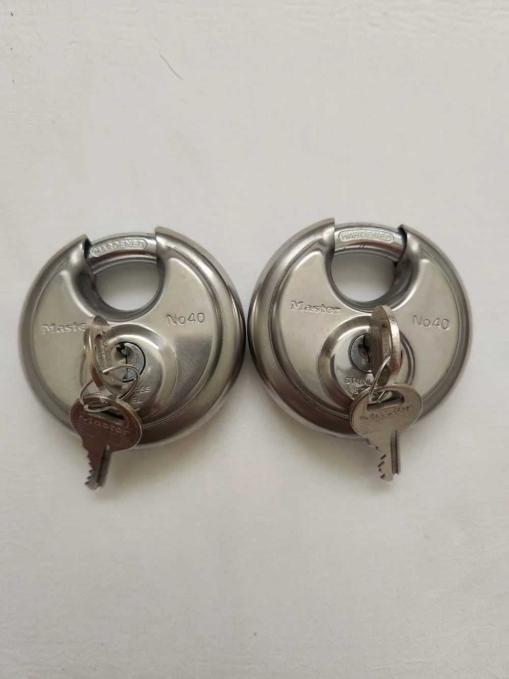 Masters No.40 Stainless Steel Discus Padlocks - Silver (Pair)